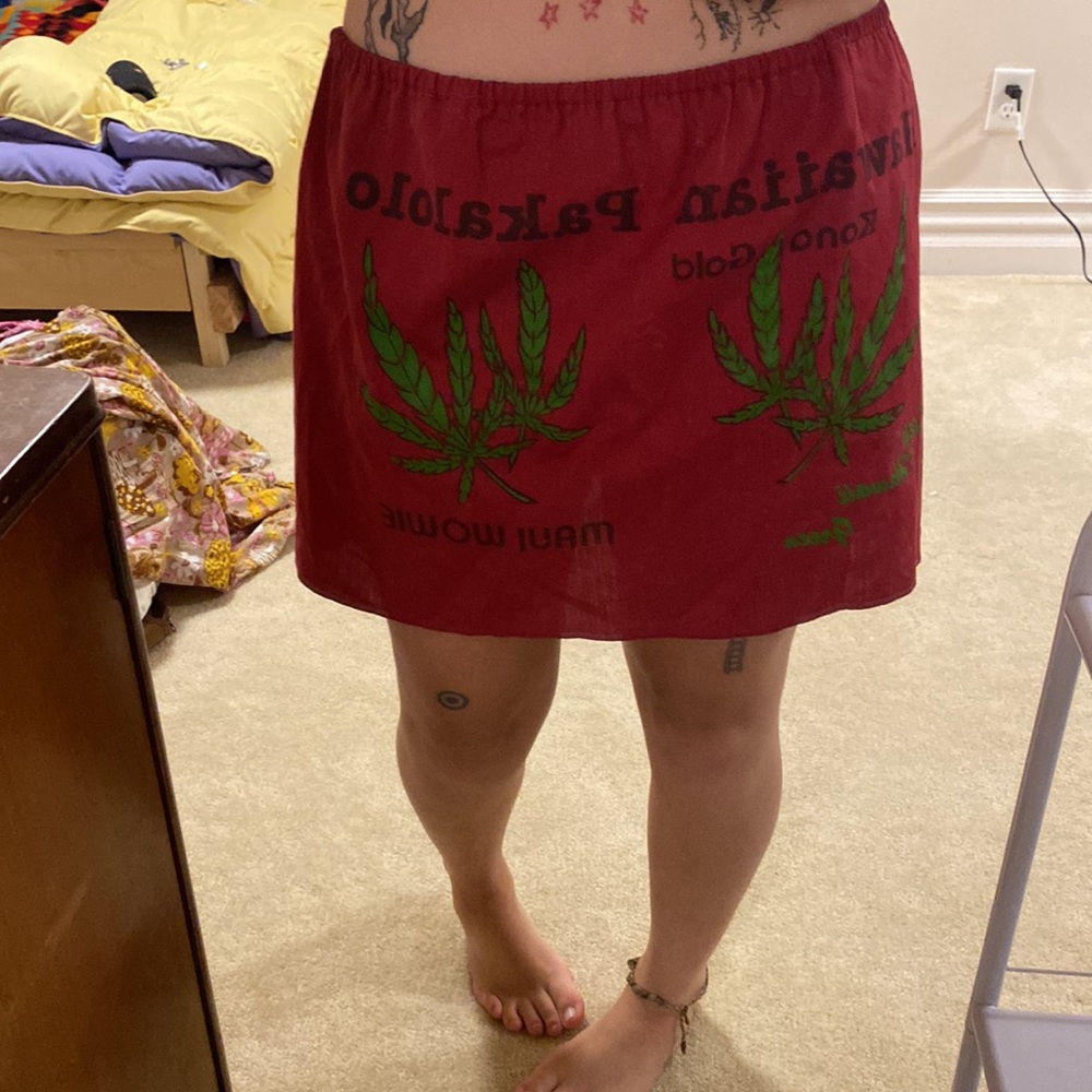 Insane Vintage Maui Wowie Skirt/Top! View 2